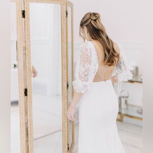 Laudae Florence Open Back Wedding Gown